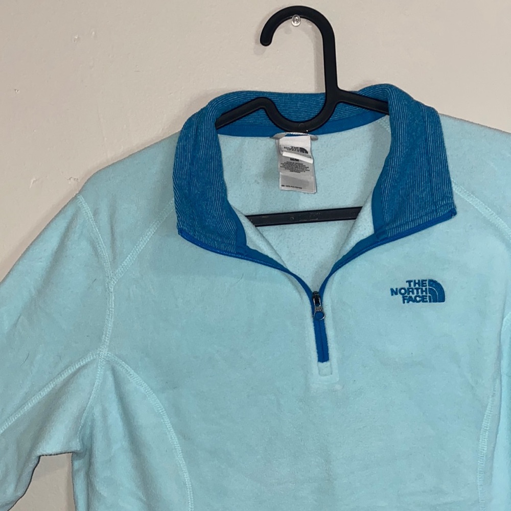 💋Dual blue toned North Face Pullover!